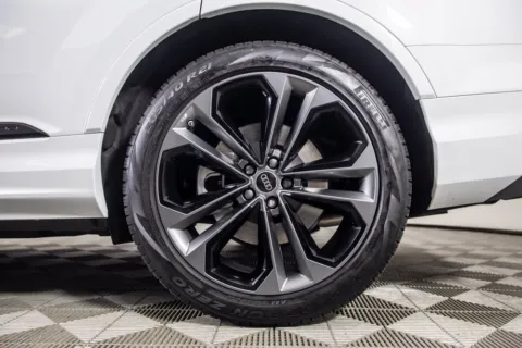 More photos of 2025 Audi Q7 55 Premium Plus at Certified Benz & Beemer, AZ