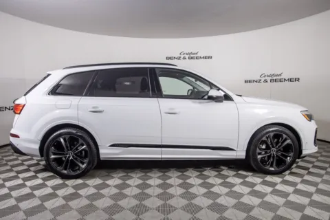 Another view of 2025 Audi Q7 55 Premium Plus for sale in Scottsdale, AZ at Certified Benz & Beemer