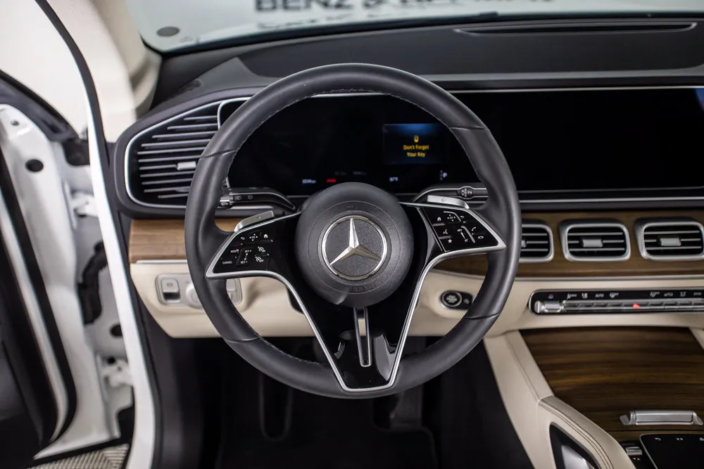 Mercedes-Benz GLE photo 25