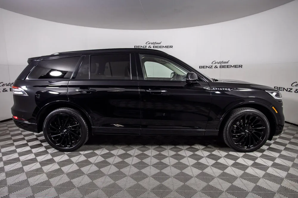 Lincoln Aviator photo 3