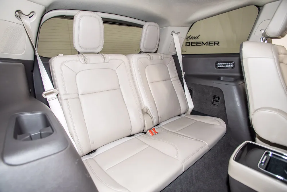 Lincoln Aviator photo 17