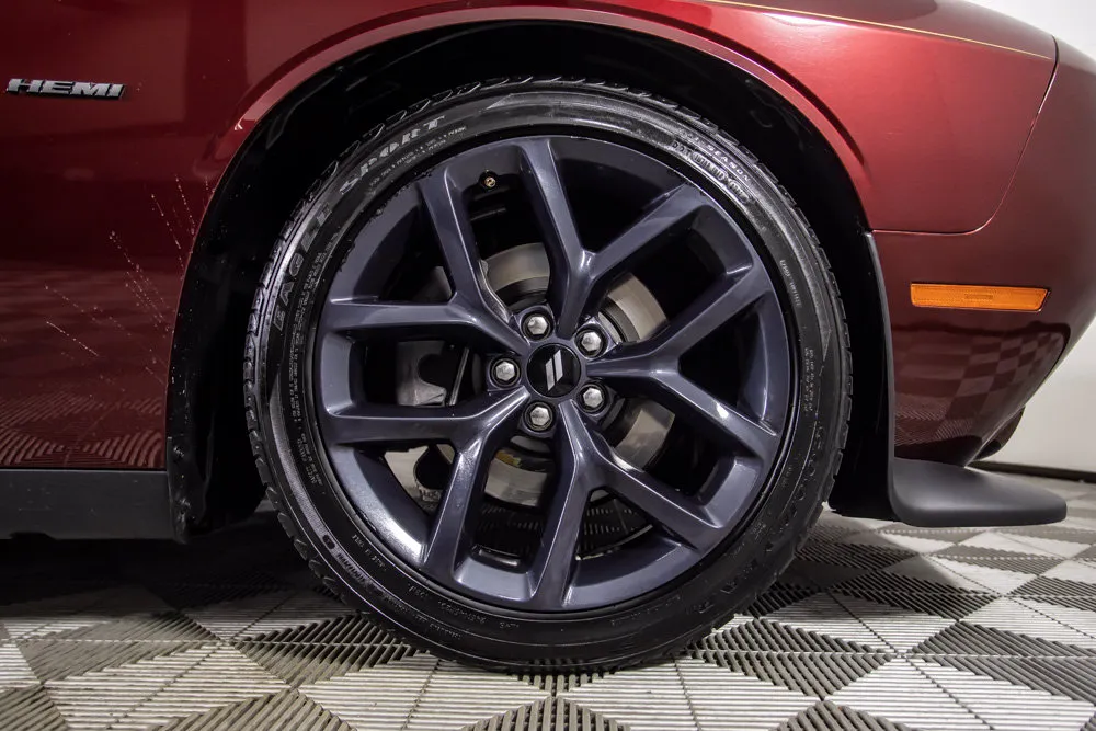 Dodge Challenger photo 37