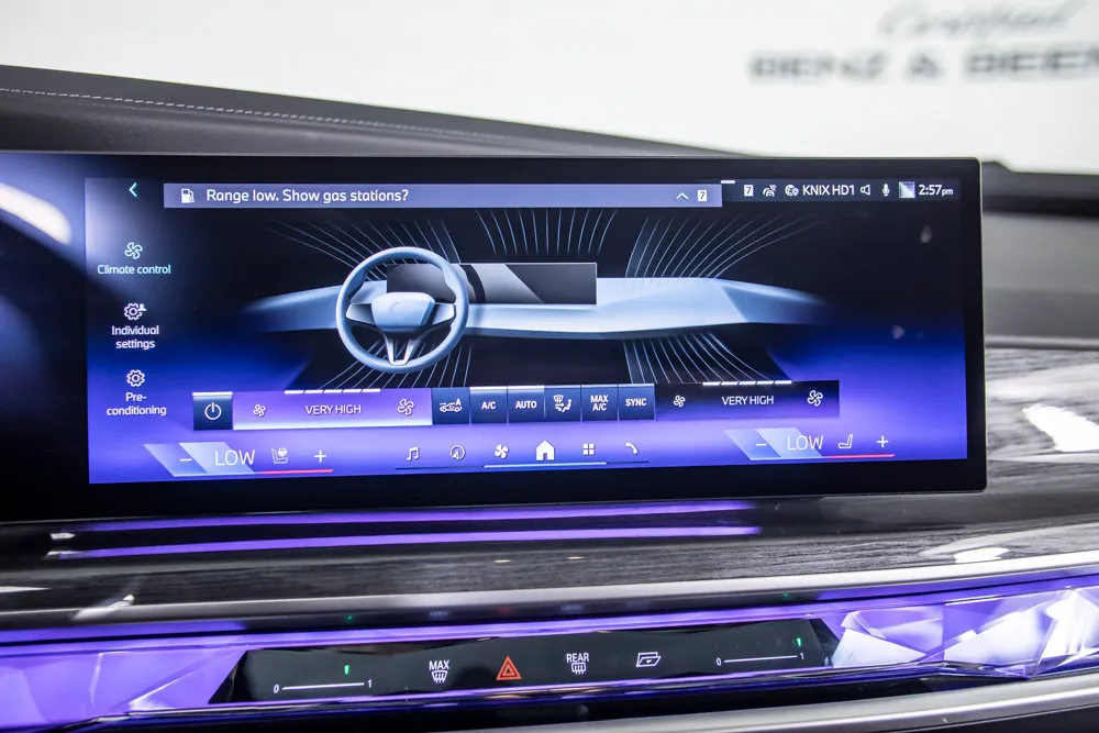 BMW 7 Series photo 22