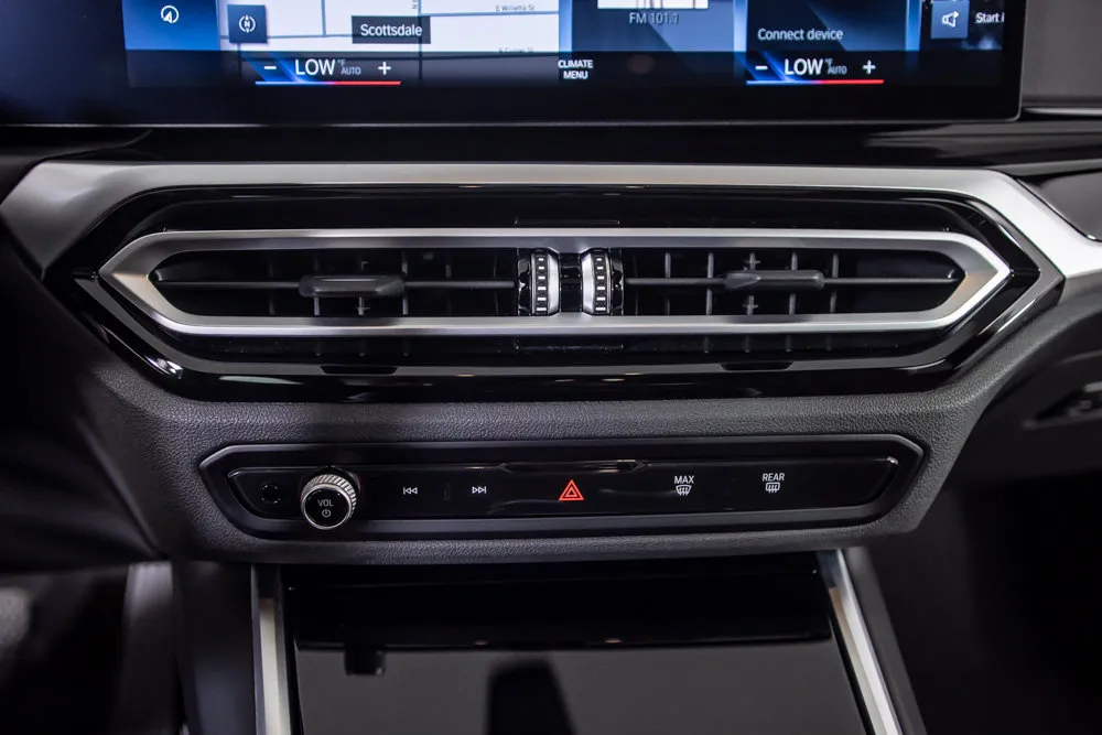 BMW 3 Series photo 28