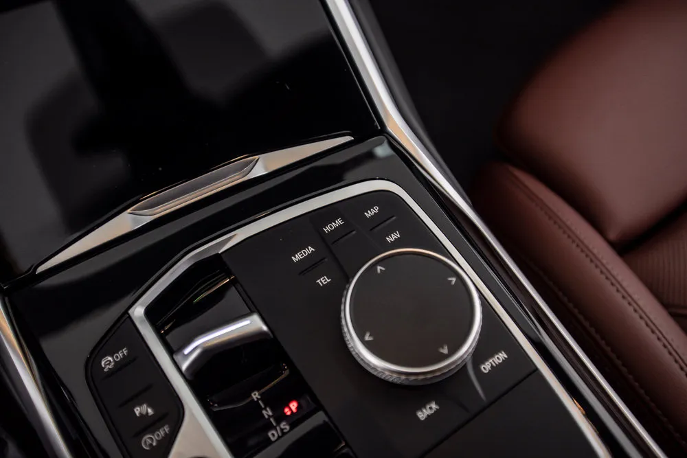 BMW 3 Series photo 29