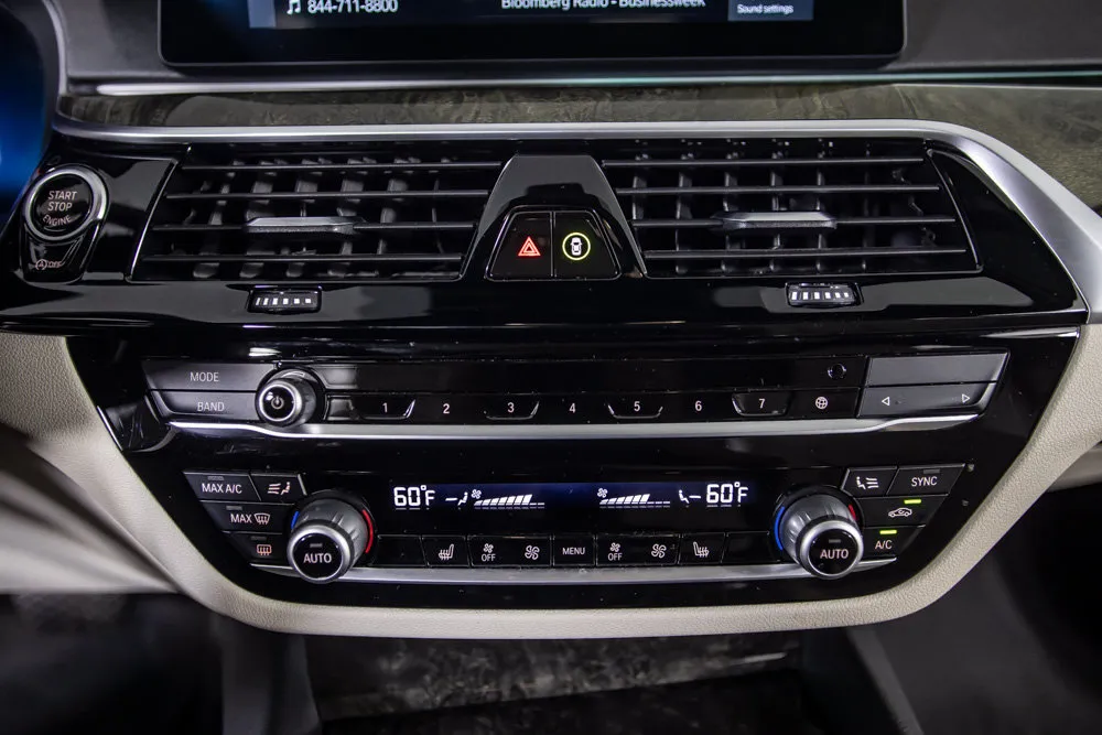 BMW 5 Series photo 28