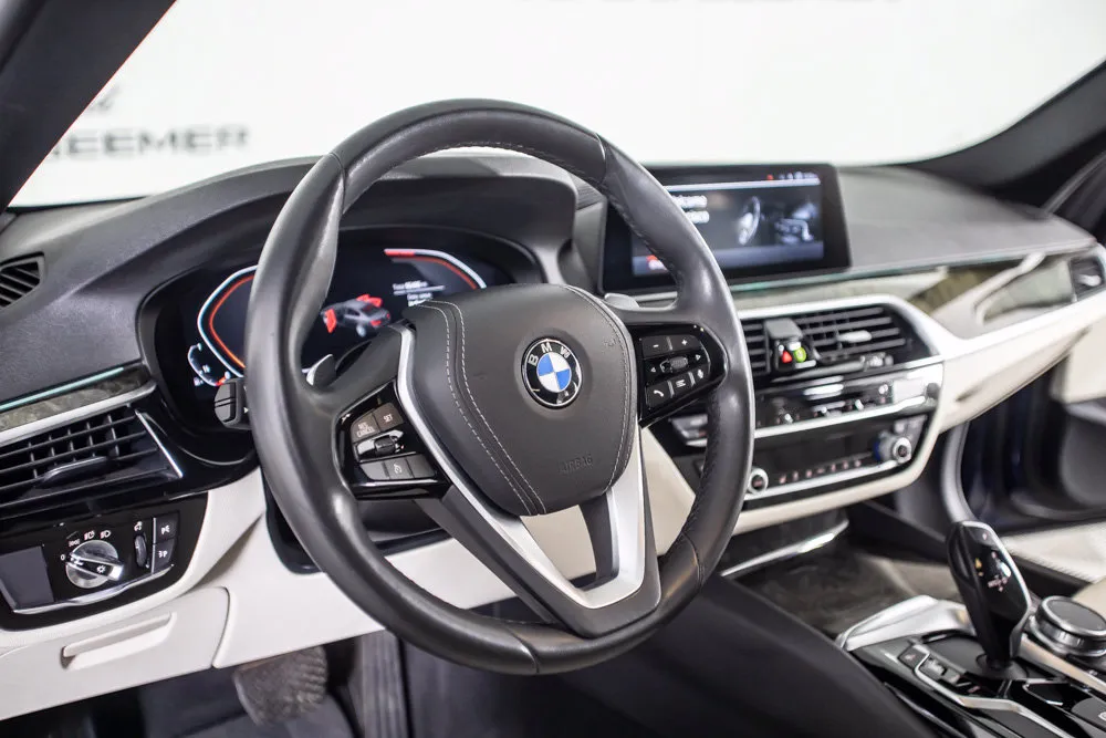 BMW 5 Series photo 20