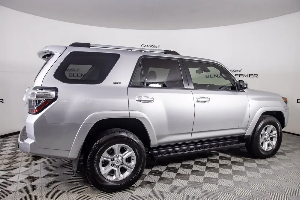 Toyota 4Runner photo 3