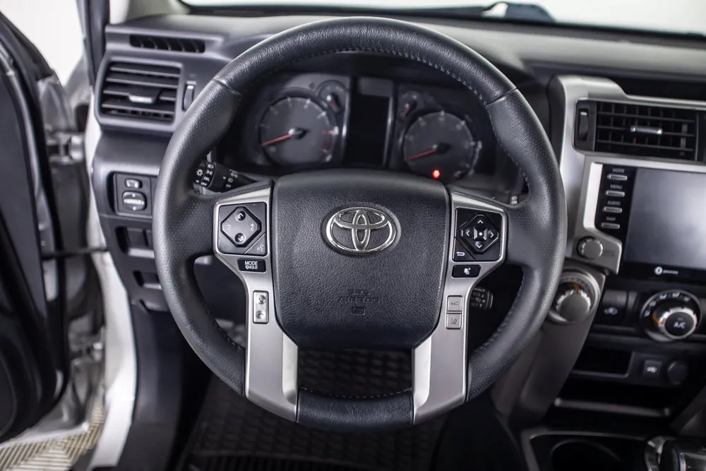 Toyota 4Runner photo 19