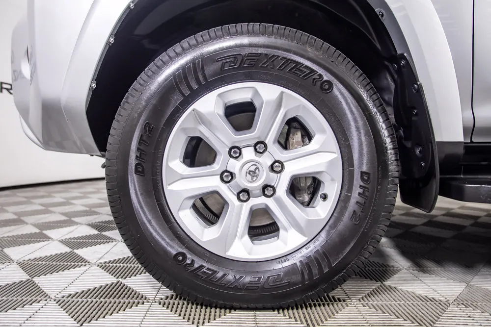 Toyota 4Runner photo 48