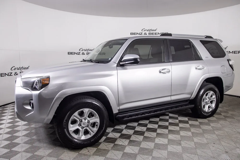 Toyota 4Runner photo 9