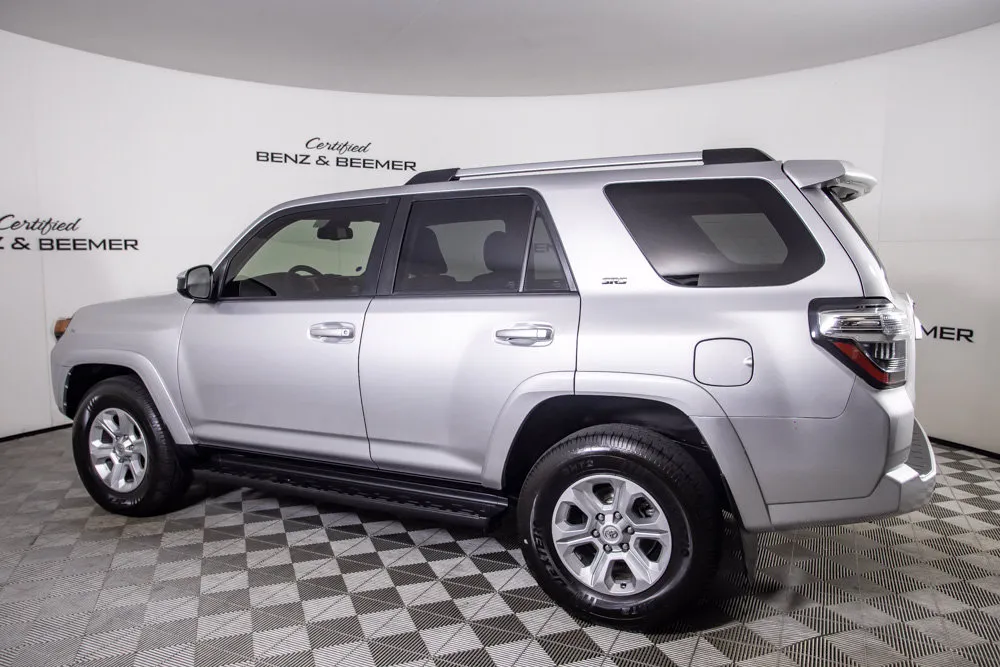 Toyota 4Runner photo 11