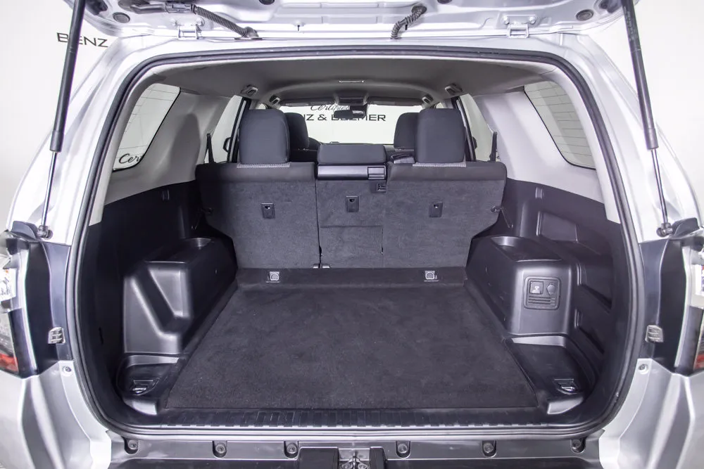 Toyota 4Runner photo 8