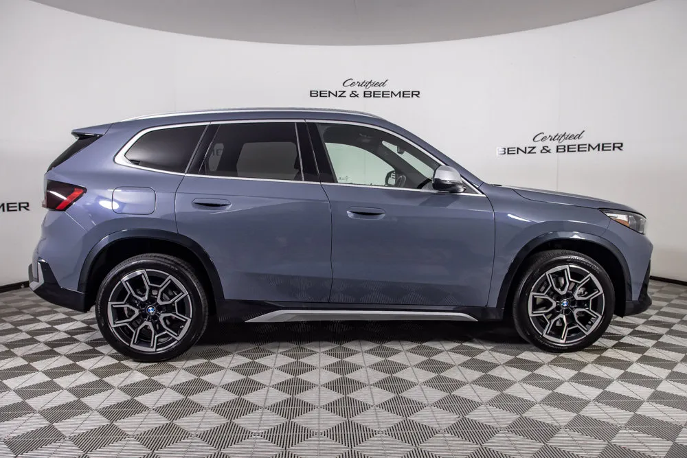 BMW X1 photo 3