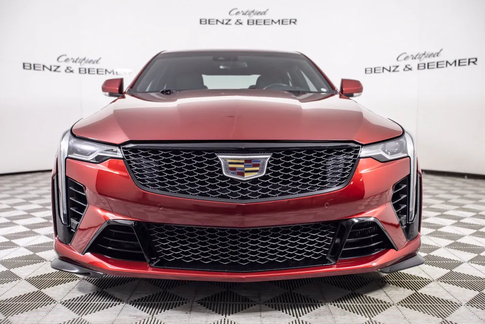 Cadillac CT4 photo 5