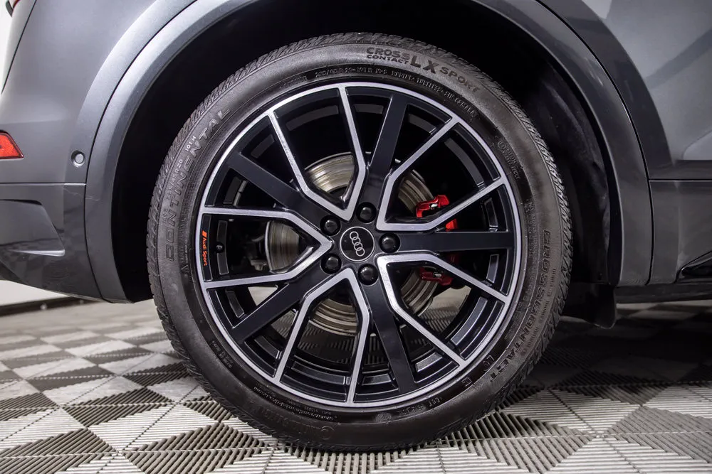 Audi SQ5 photo 41
