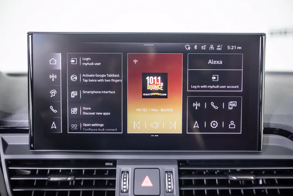 Audi SQ5 photo 26