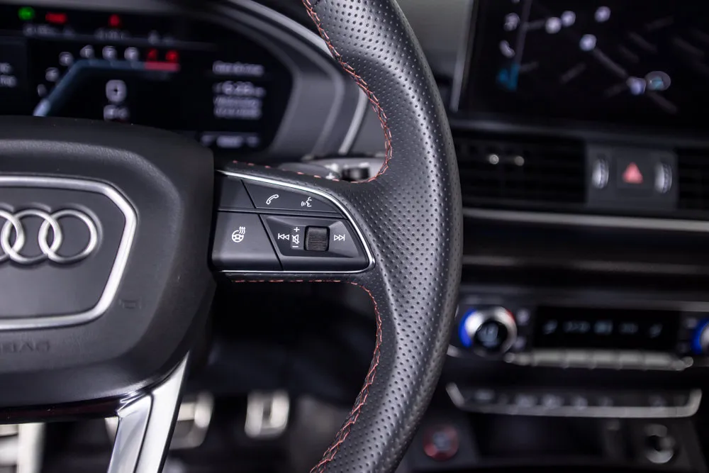 Audi SQ5 photo 38