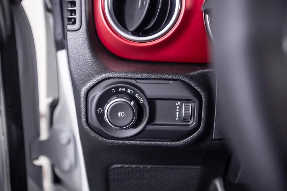 Jeep Wrangler photo 35