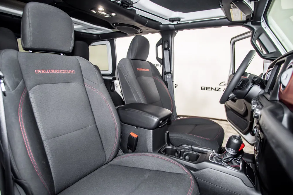 Jeep Wrangler photo 15