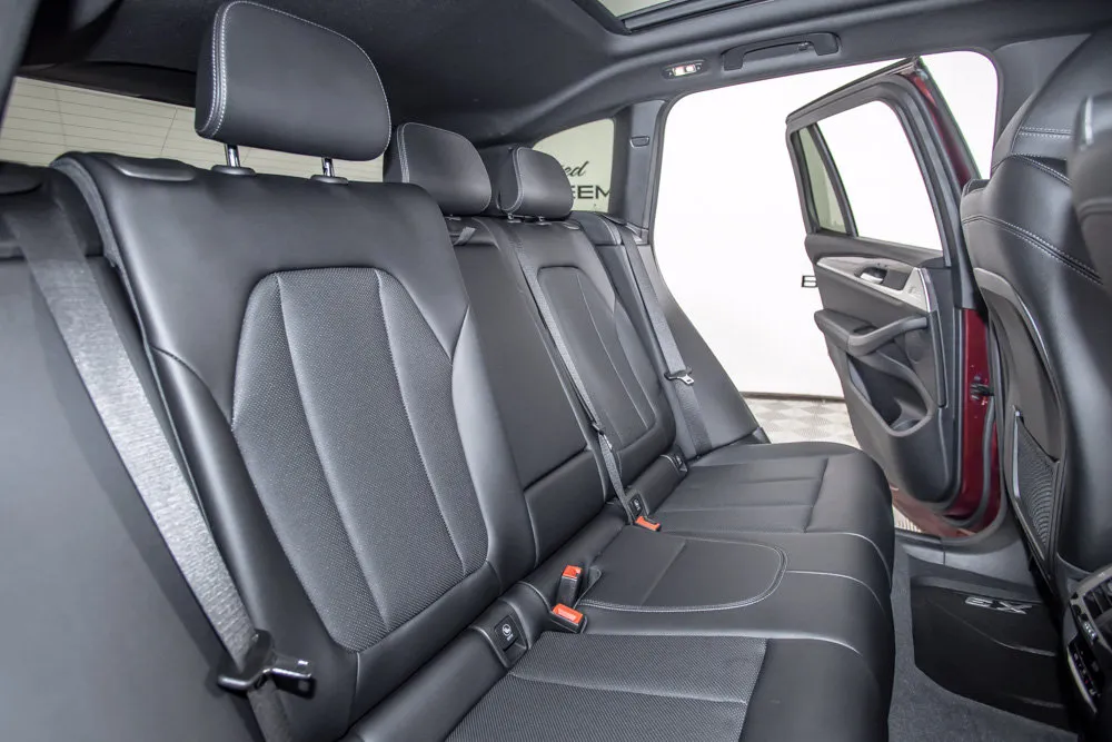 BMW X3 photo 16