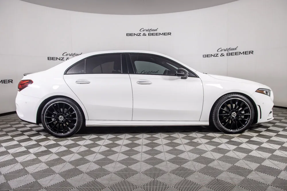 Mercedes-Benz A-Class photo 3