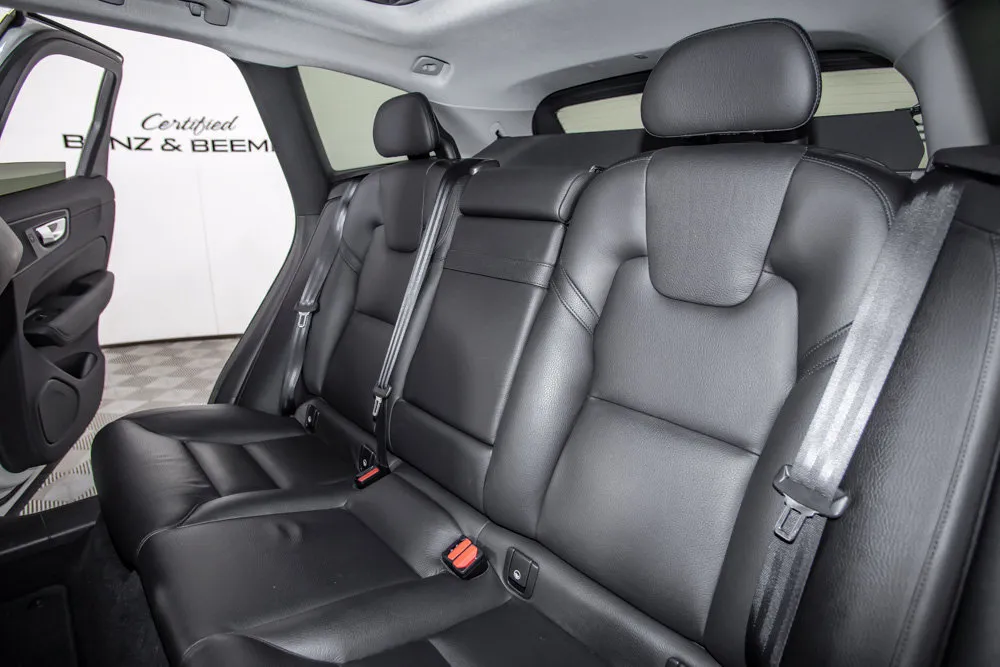 Volvo XC60 photo 14