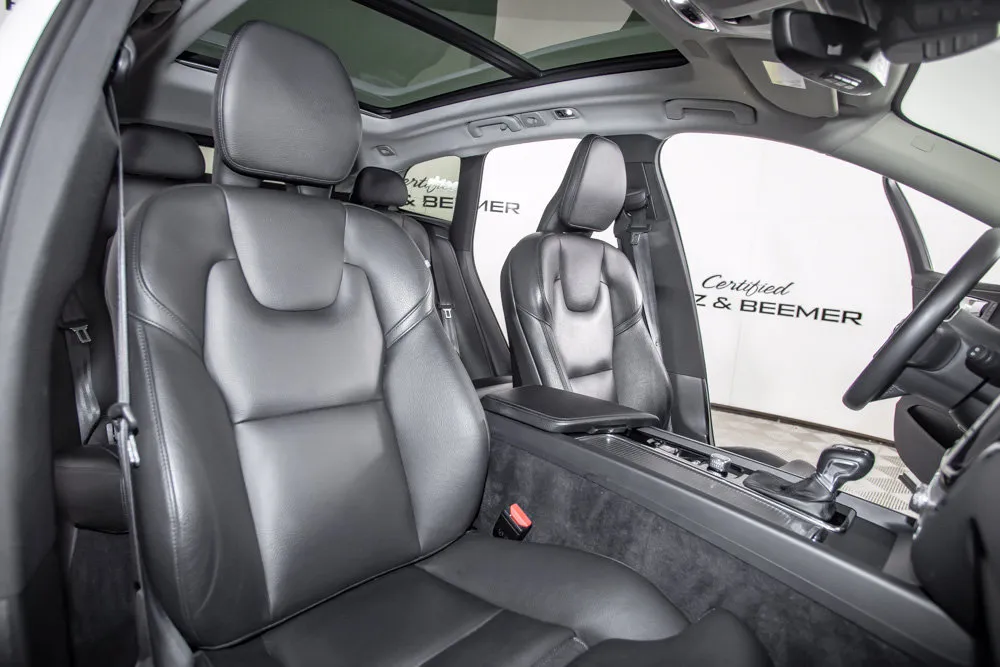 Volvo XC60 photo 16