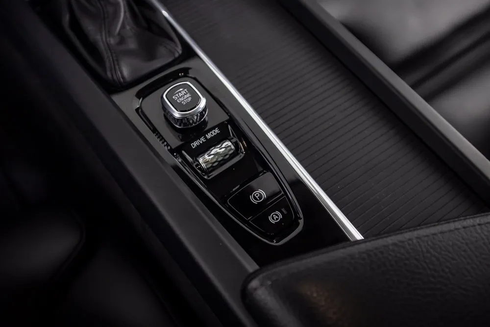 Volvo XC60 photo 33