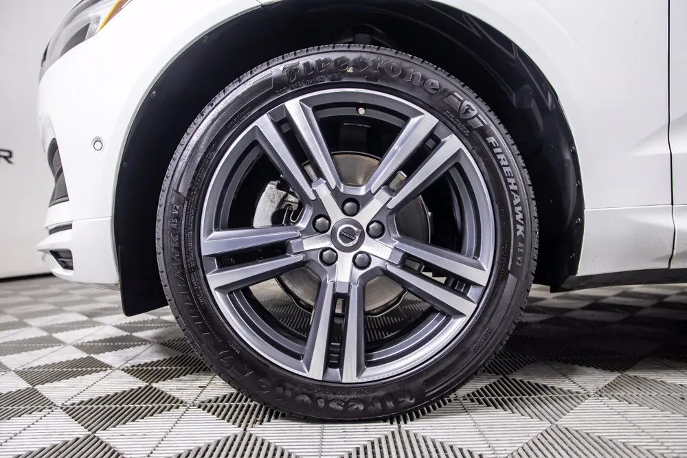 Volvo XC60 photo 38