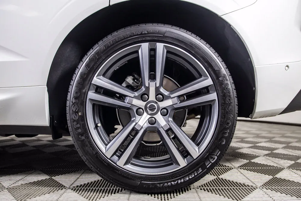 Volvo XC60 photo 41