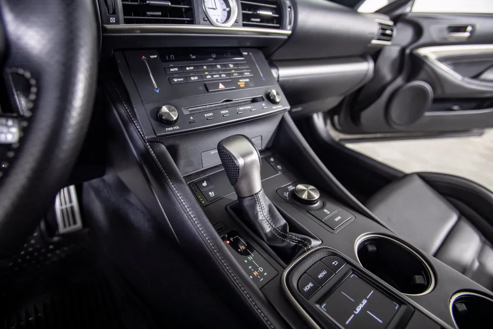 Lexus RC photo 32