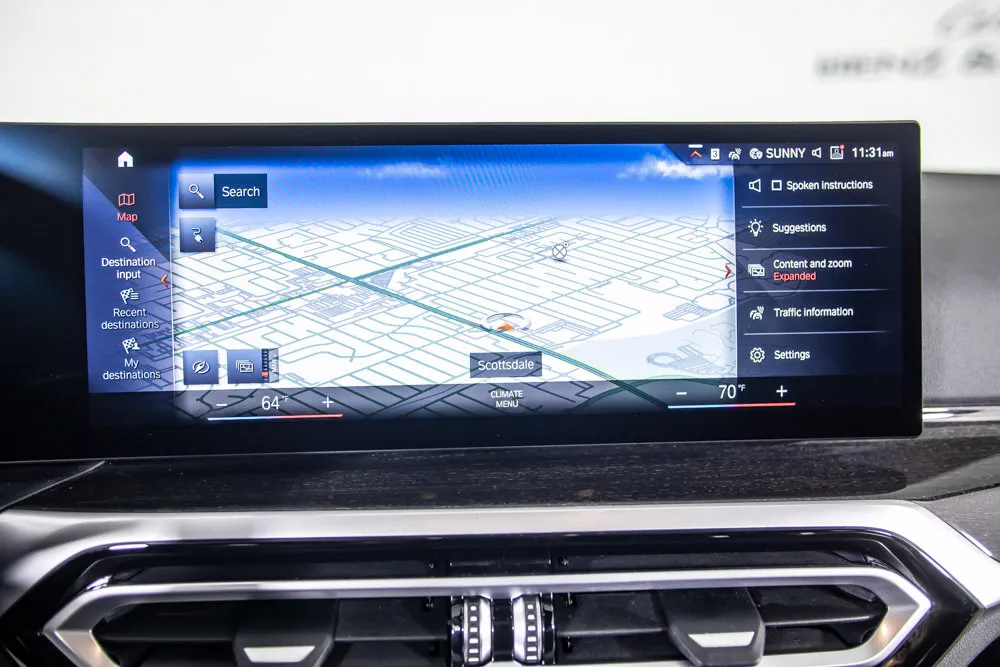 BMW i4 photo 28