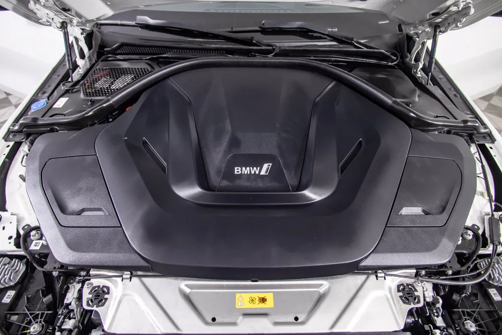 BMW i4 photo 47