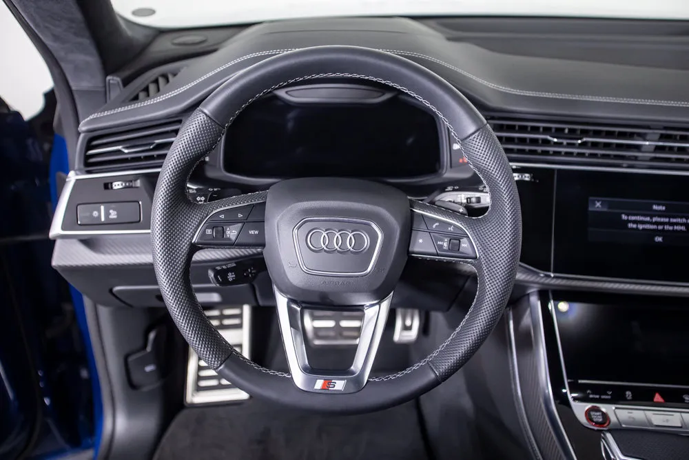 Audi SQ8 photo 26