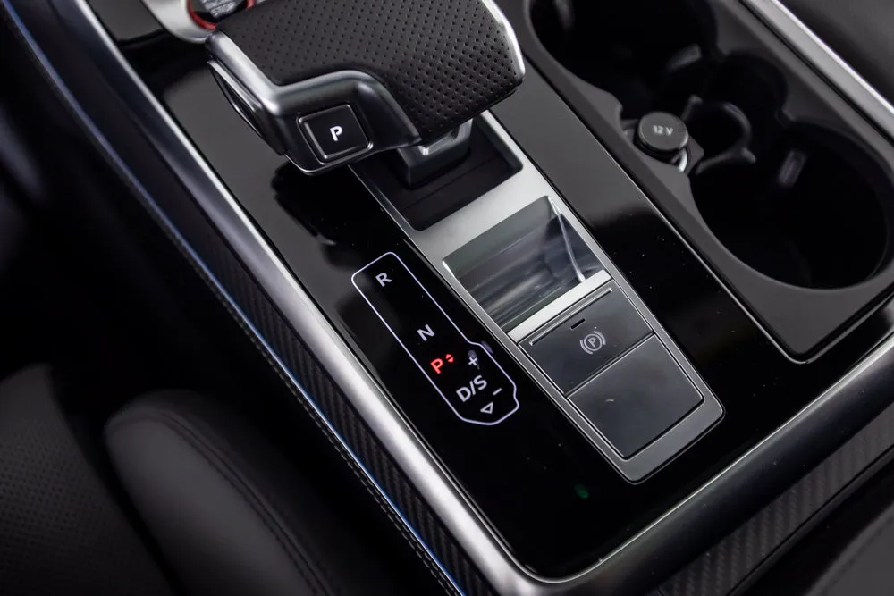 Audi SQ8 photo 37