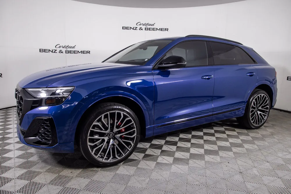 Audi SQ8 photo 9