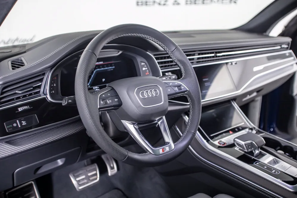 Audi SQ8 photo 21