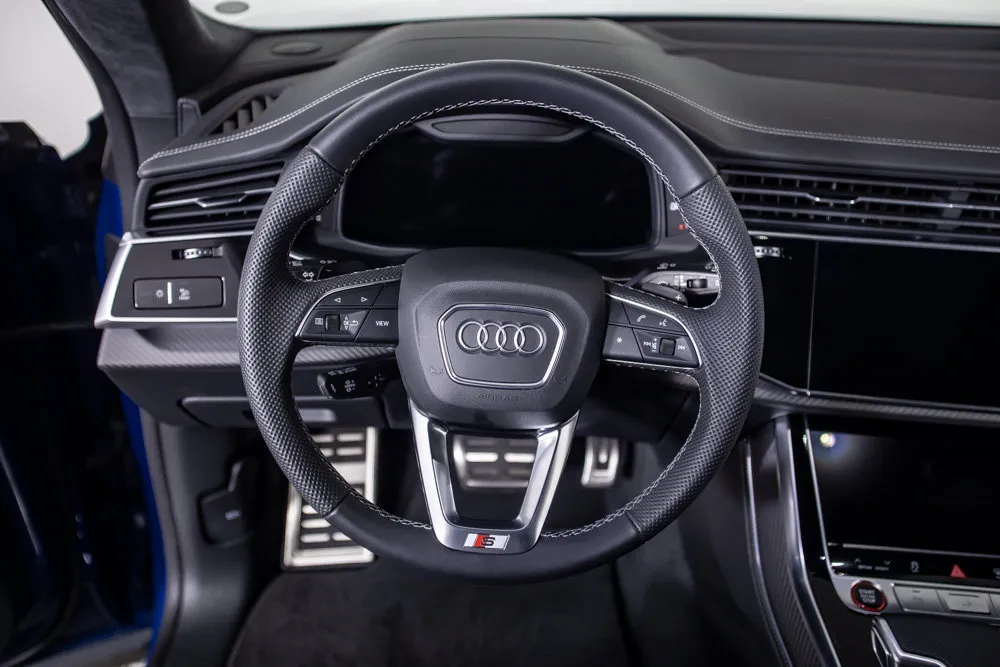 Audi SQ8 photo 27
