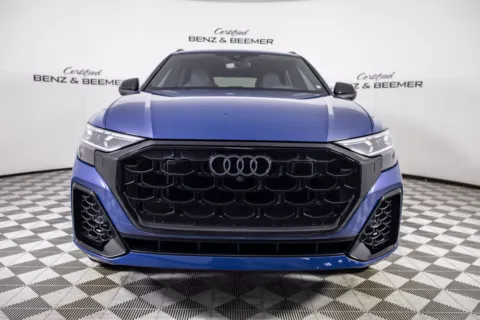 More photos of 2025 Audi SQ8 4.0T Prestige at Certified Benz & Beemer, AZ