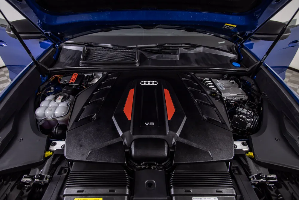 Audi SQ8 photo 49