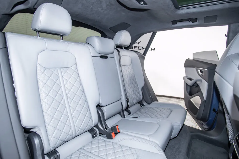 Audi SQ8 photo 15