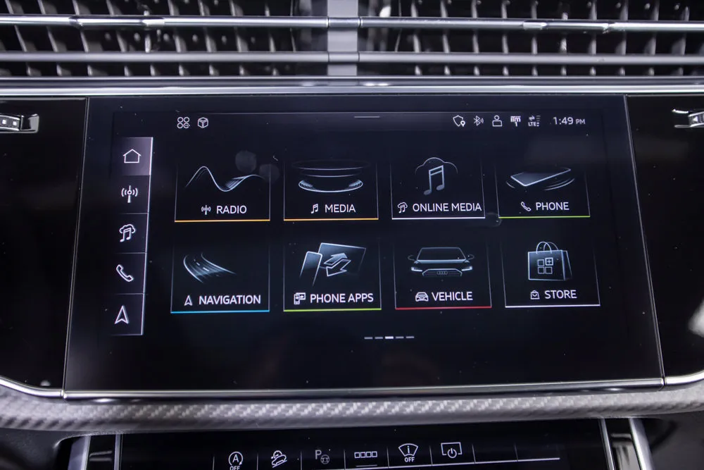 Audi SQ8 photo 32