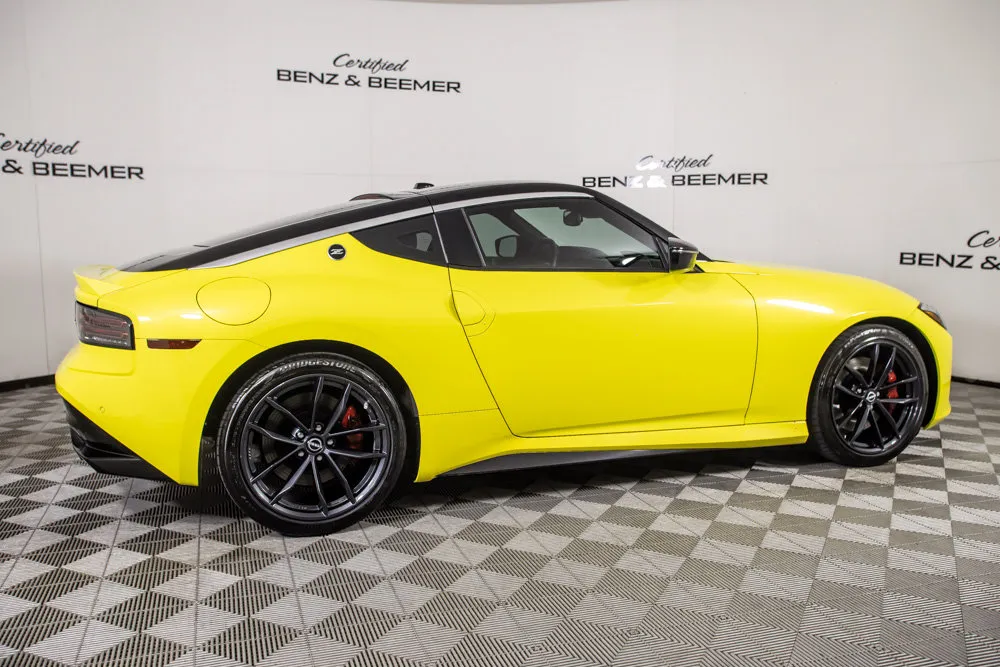 Nissan Z photo 4