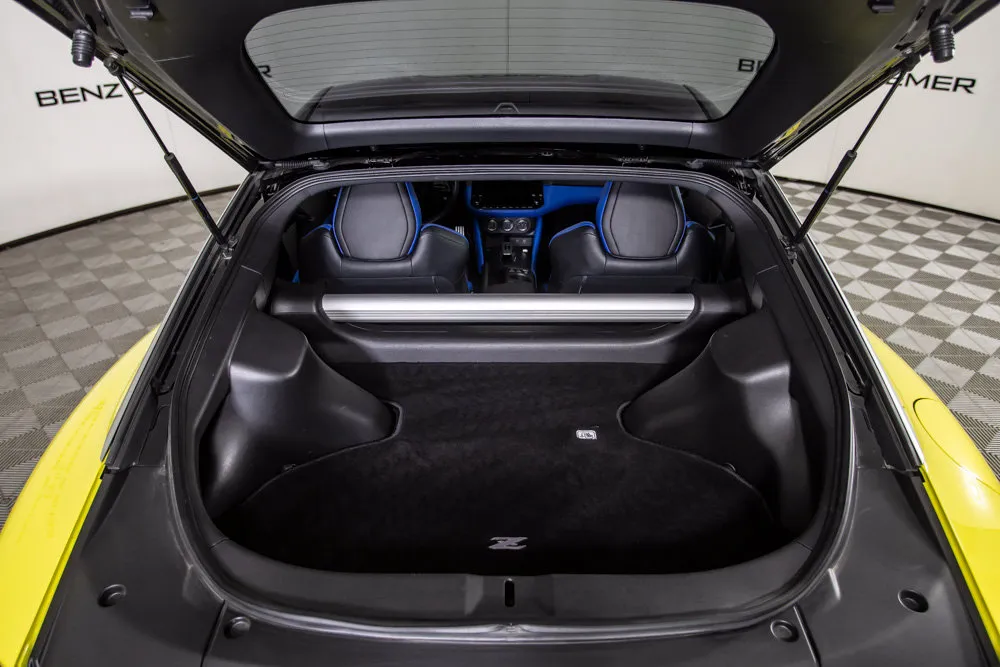 Nissan Z photo 10