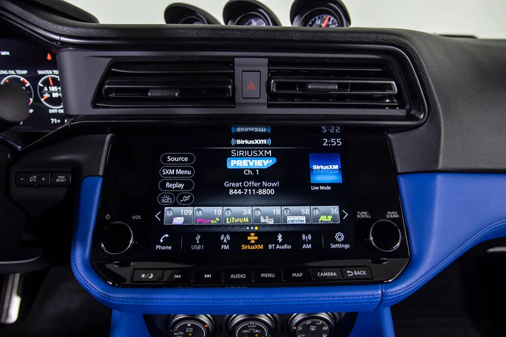 Nissan Z photo 28