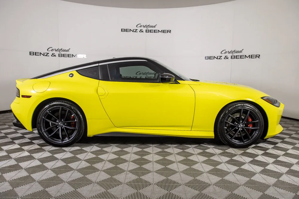 Nissan Z photo 3