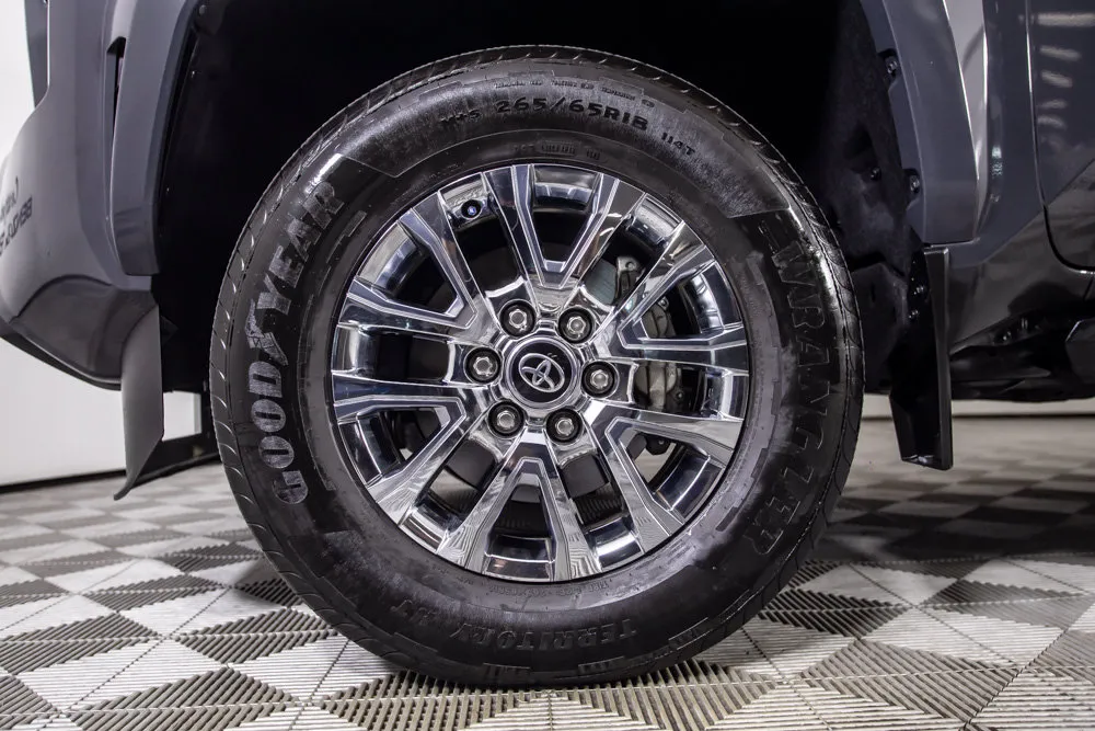 Toyota Tacoma photo 43