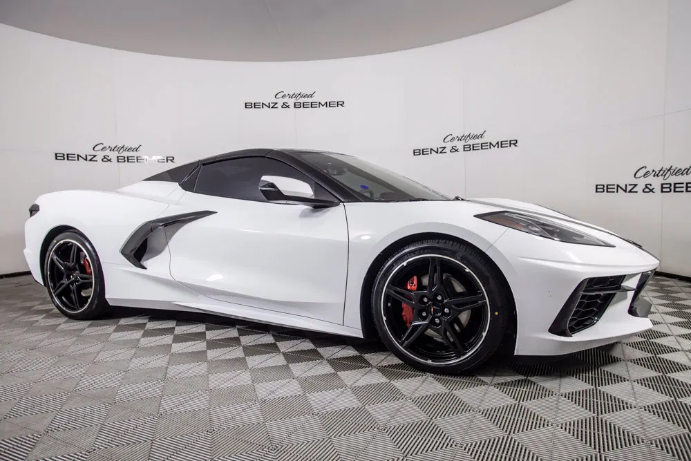Chevrolet Corvette photo 2