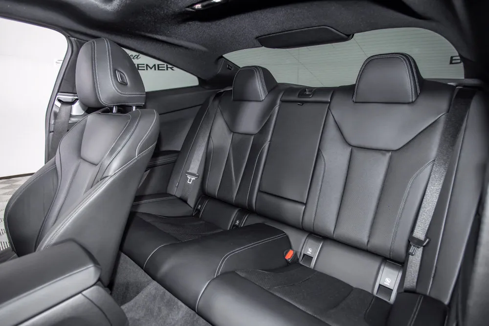 BMW 4 Series photo 14